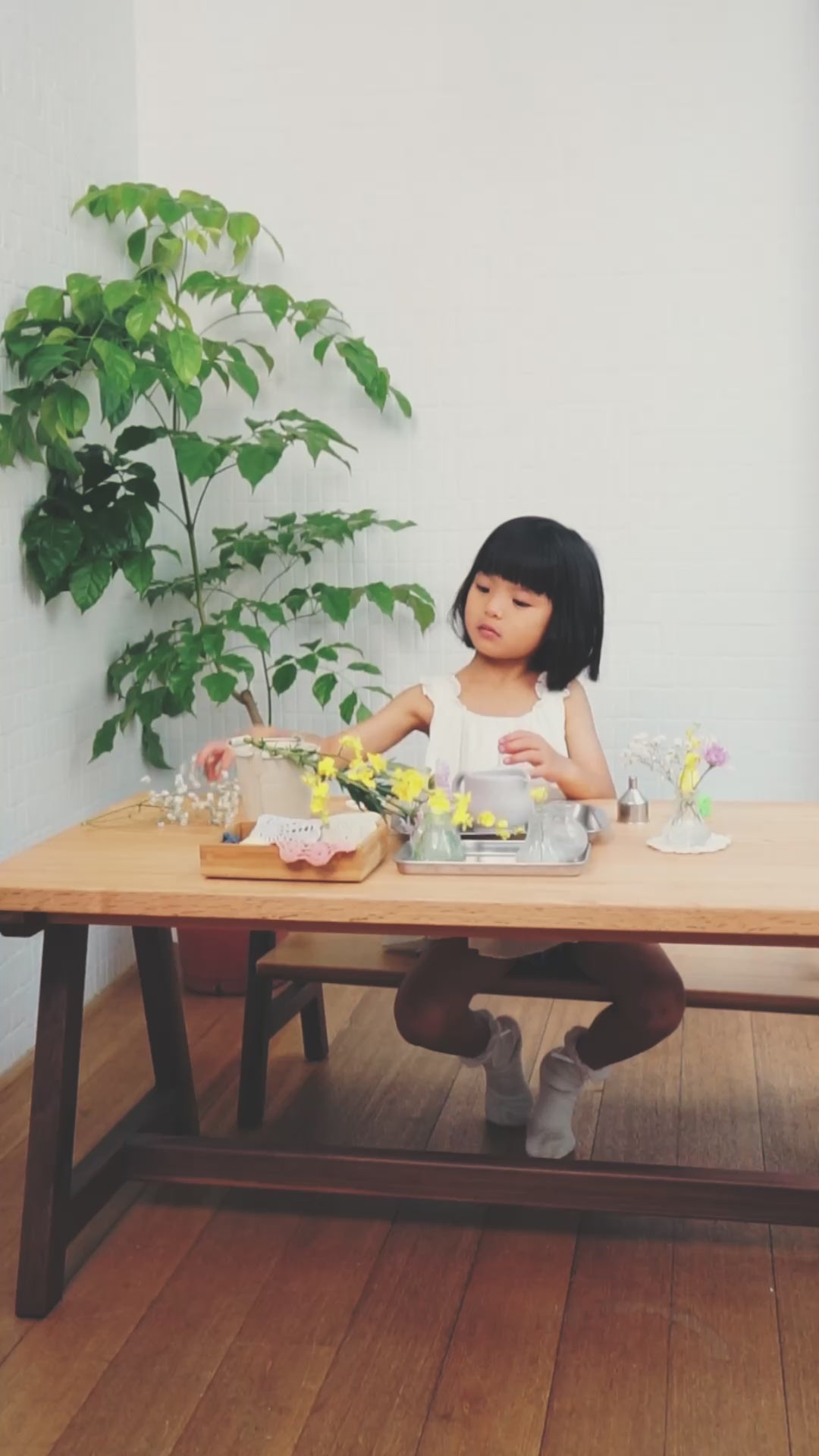 實木茶几coffee table 兒童雙人桌椅